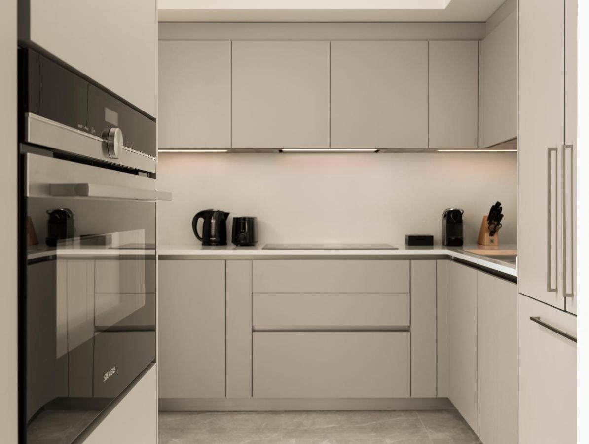Address Istanbul Hotell Eksteriør bilde A modern kitchen